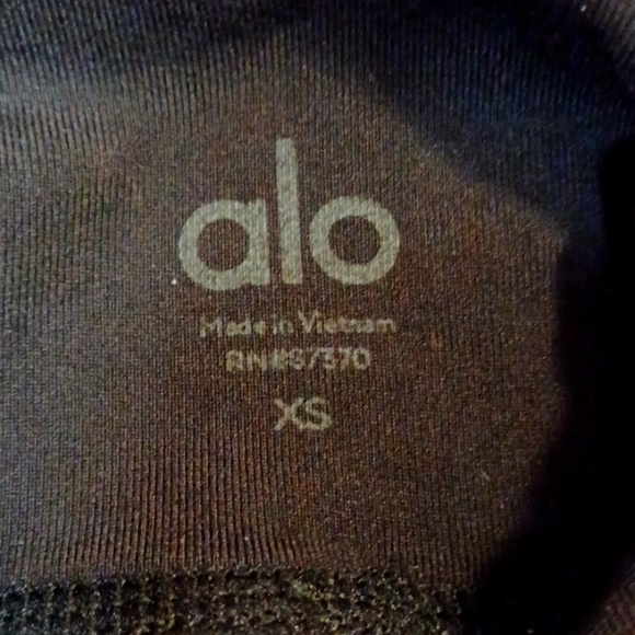 alo Yoga Moto Style Leggings - Picture 5 of 5